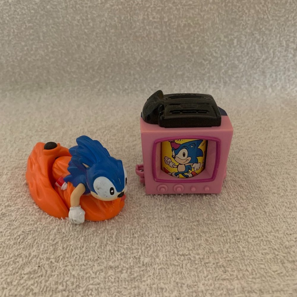 Vintage Sonic the Hedgehog Figures